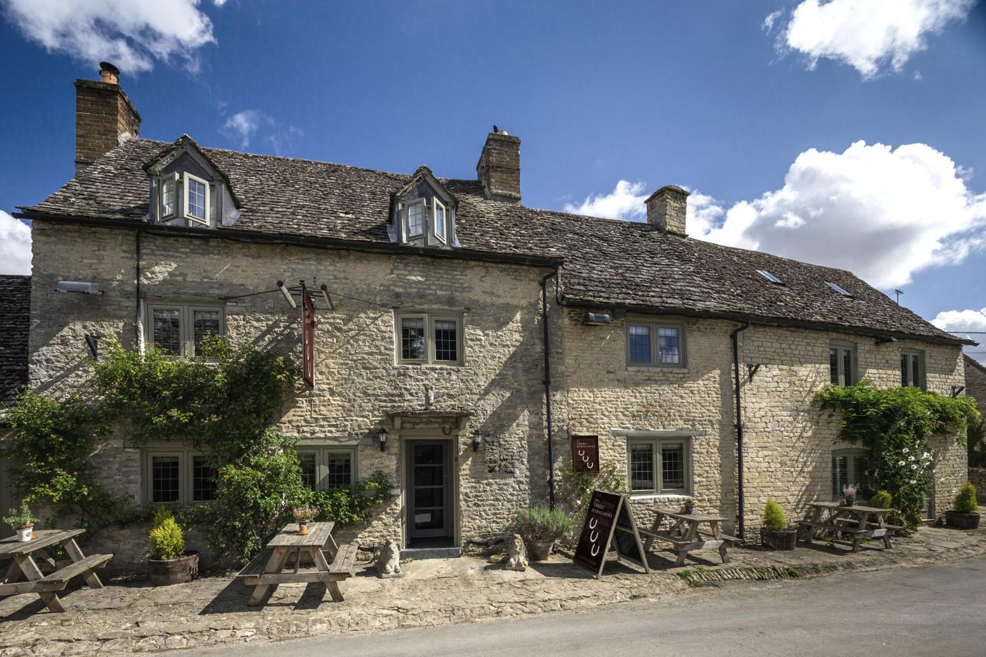 The Three Horseshoes Asthall Esterno foto